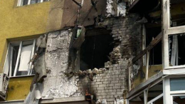 Момент столкновения беспилотника с жилым домом в Воронеже попал на видео