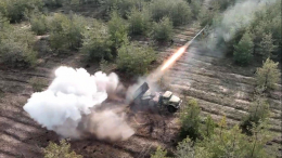 Армия России нанесла групповой удар по складам боеприпасов и техники иностранного производства