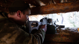 Бегут врассыпную: российские бойцы выбивают боевиков ВСУ с позиций под Кременной