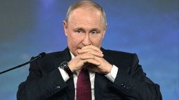 Путин: у большинства западных чиновников нет даже высшего образования