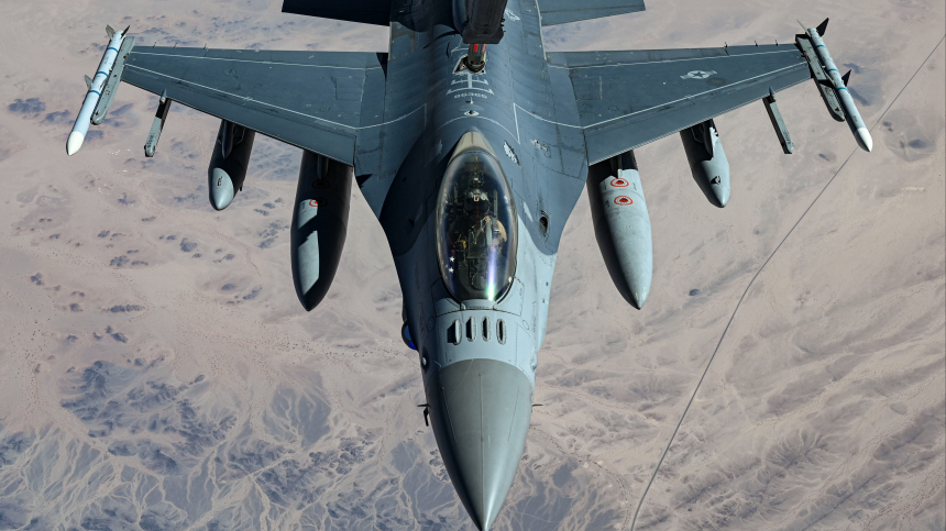 Путин: самолеты F-16 будут гореть на Украине так же, как и танки Leopard