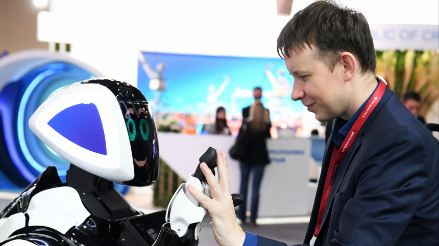 Гендиректор ВЦИОМа рассказал об отношении россиян к технологиям будущего