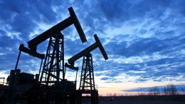 Минэнерго РФ: поддерживать цену нефти в районе 80 долларов за баррель реально