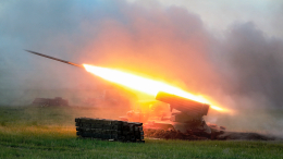 Российская «Торнадо-С» запустила управляемую ракету и уничтожила HIMARS