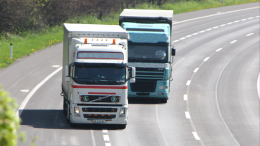 ЦБ РФ предложил поднять тарифы по ОСАГО для грузовиков из недружественных стран
