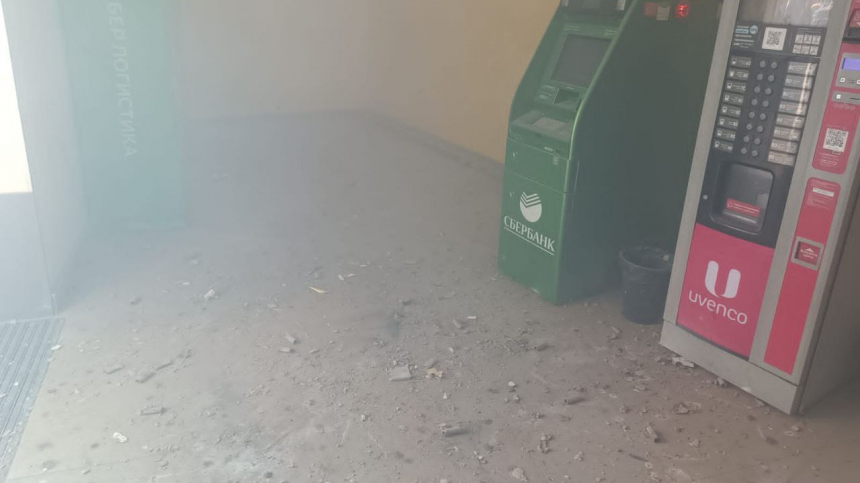 Уголовное дело возбуждено после взрыва петард в отделении банка в Химках