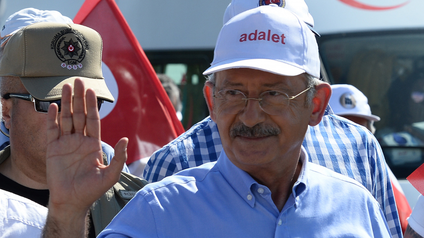 Проигравшему кандидату в президенты Турции Кылычдароглу грозит 110 лет тюрьмы