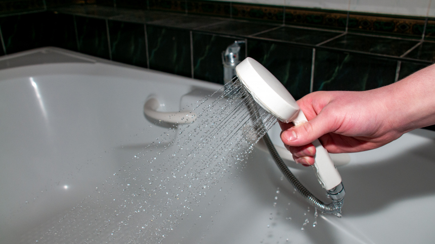 Пять лайфкахов: как помыться, когда отключили горячую воду