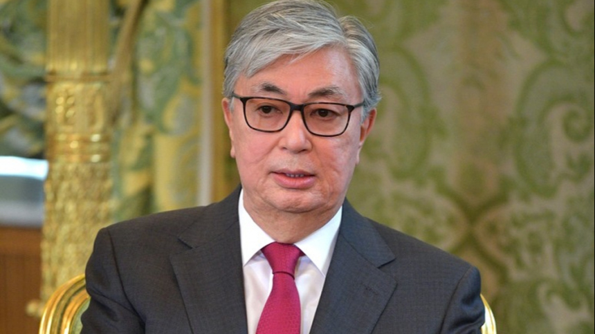 Президент Казахстана провел внеочередное заседание Совбеза из-за ситуации в России