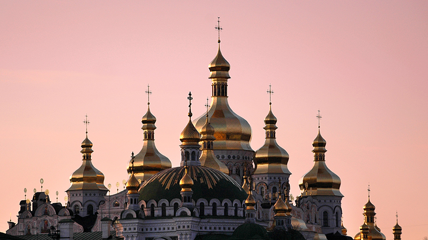 Посягнули на святое: каких православных реликвий Украина лишает Киево-Печерскую лавру