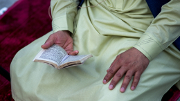 Марокко отзывает посла из Швеции из-за сожжения Корана в Стокгольме