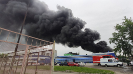 В Нижнем Новгороде произошел пожар на территории химического завода «Бальзам» — видео