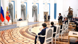 Встреча Путина с выпускниками «школы губернаторов» РАНХиГС. Главное