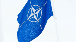 В НАТО подтвердили решение создать совет с Украиной