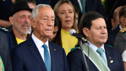 Дважды пришлось сдавать анализы: из-за чего президент Португалии начал падать в обмороки