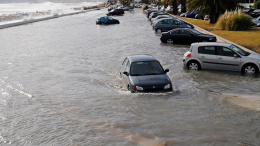 Под водой целая провинция: масштабное наводнение обрушилось на Испанию