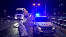 Автобус столкнулся с грузовиком на Ленинградском шоссе в Москве, есть пострадавшие
