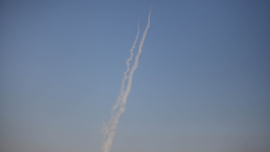Российские ПВО сбили крылатую ракету в районе Керчи