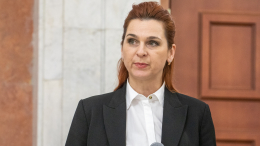 Глава МВД Молдавии подала в отставку после стрельбы в аэропорту Кишинева