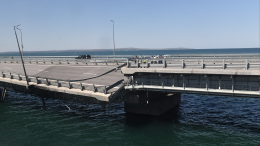 Названы сроки возобновления движения легкового транспорта по Крымскому мосту