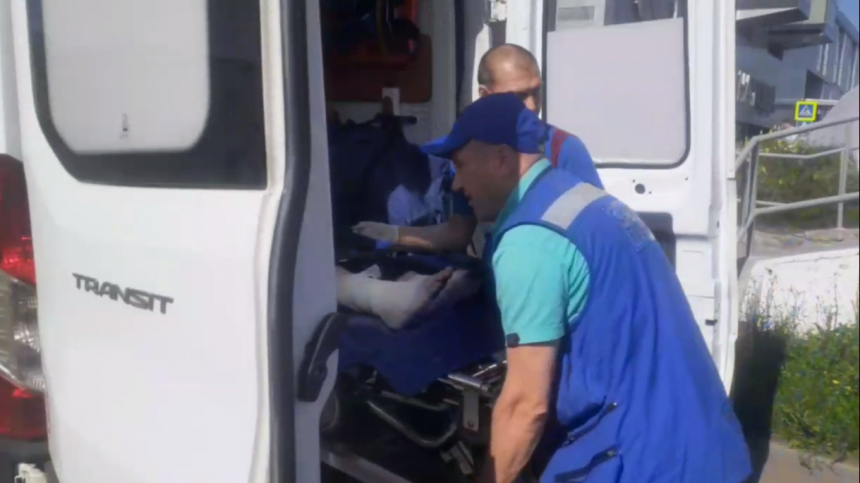 Трех человек госпитализировали после прорыва трубы с кипятком в ТЦ Москвы