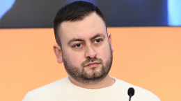 Шеф-редактор Sputnik Литва Марат Касем выехал из Латвии