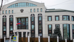 «Жалкое состояние»: Песков о решении Молдавии сократить численность сотрудников посольства РФ