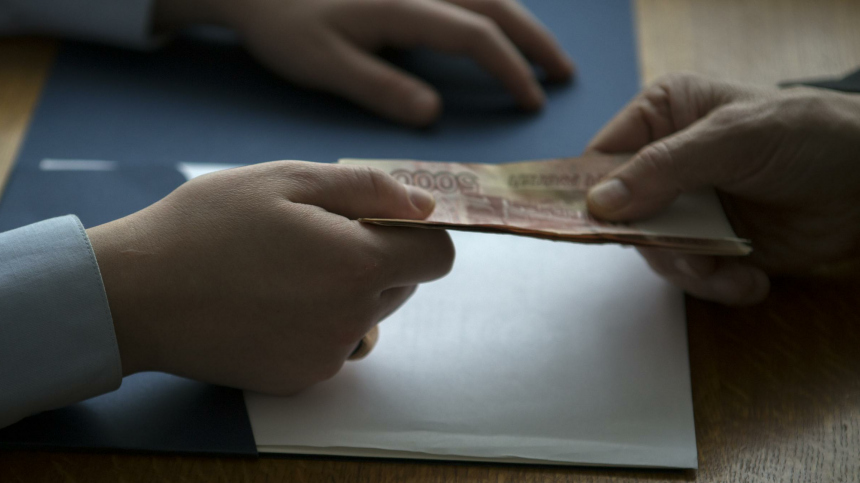 В России предлагают сажать за мелкие взятки на срок до четырех лет