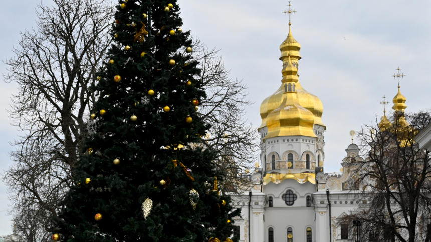 Зеленский украл Рождество и перенес праздник на 25 декабря
