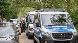 В Германии мужчина ворвался в два дома и застрелил трех человек