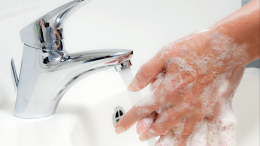 Мыльная соль: почему вода из-под крана сушит и шелушит кожу