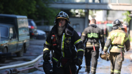 Повышенный уровень опасности: крупный пожар вспыхнул в центре Астрахани