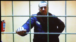 Навального* приговорили к 19 годам колонии особого режима