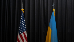 «Собираются избавиться от марионетки»: В США упал уровень поддержки Украины