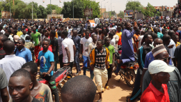 Мятежники в Нигере объявили о закрытии воздушного пространства страны