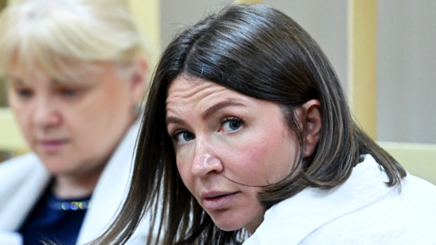 Суд наложил новый арест на имущество и счета блогера Елены Блиновской