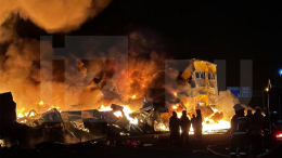 Мощный пожар вспыхнул на складе в Одинцово