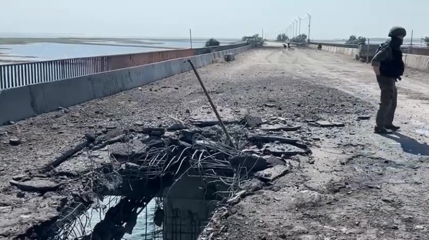 В Херсонской области оценили сроки восстановления Чонгарского моста