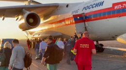 Спецборт МЧС с пострадавшими при взрыве в Махачкале вылетел в Москву