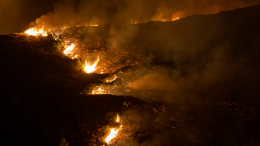 Дороги охвачены пламенем: что происходит на фоне пожаров на Тенерифе