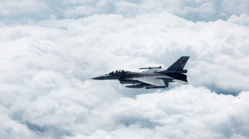 США разрешили Дании и Нидерландам передать F-16 Украине