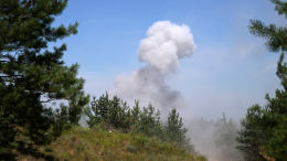 Ангар с техникой ВСУ уничтожили ракетным ударом в Днепропетровской области