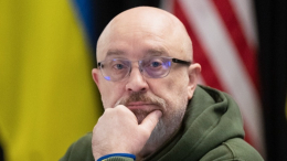 Министр обороны Украины заявил, что готов подать в отставку
