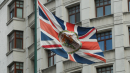 Чиновникам британского правительства запретили называть Россию враждебной