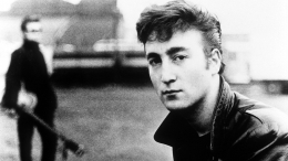 Биографический фильм о Джоне Ленноне снимет режиссер «Ларса и настоящей девушки»