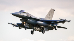 Зеленский объявил об участии Греции в подготовке украинских летчиков на F-16