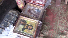 Более 100 православных икон обнаружены в ЛНР, их хотели вывезти из страны