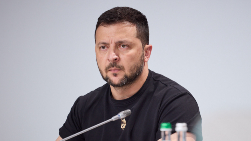 Зеленский ушел от ответа на вопрос об отставке министра обороны Резникова