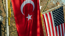 Новый враг Америки? Эксперт рассказал о негласной войне США против Турции