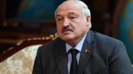 «Столетиями жили в согласии»: Лукашенко поздравил украинцев с Днем независимости